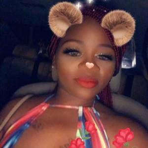 Meet your Posher, Bee